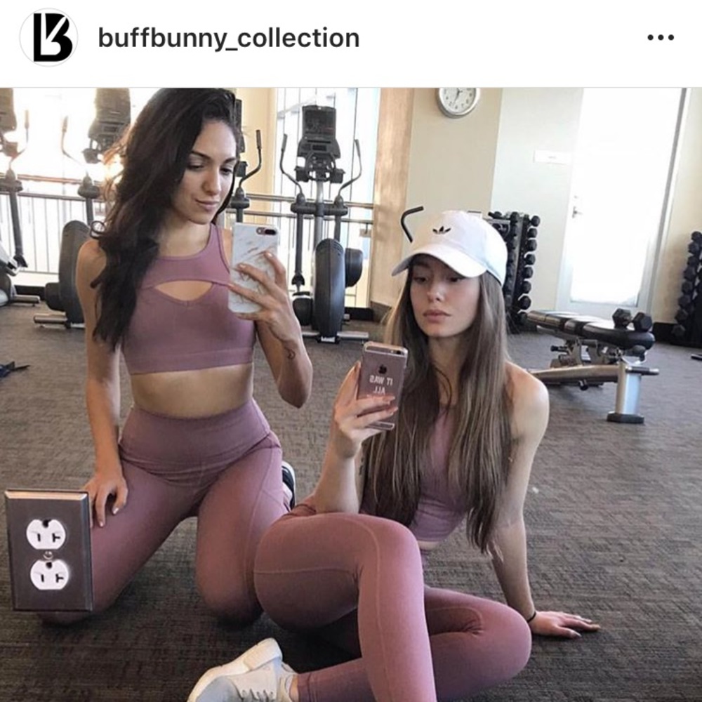 Buffbunny Mauvelous Set